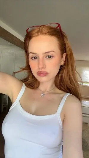 Madelaine Petsch OnlyFans Leaked Free Thumbnail Picture - #0DQtKqRJVK