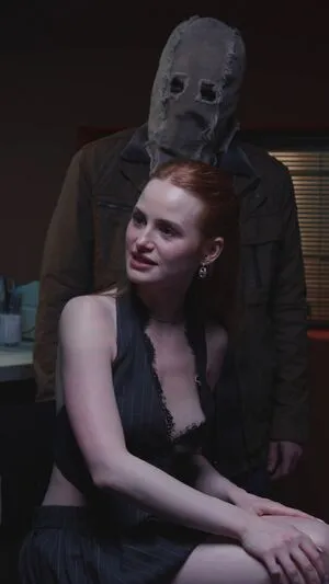 Madelaine Petsch OnlyFans Leaked Free Thumbnail Picture - #0SUj0AFtgi