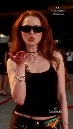 Madelaine Petsch OnlyFans Leaked Free Thumbnail Picture - #3d1iyWetau