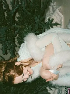 Madelaine Petsch OnlyFans Leaked Free Thumbnail Picture - #6yW4kD1KXt