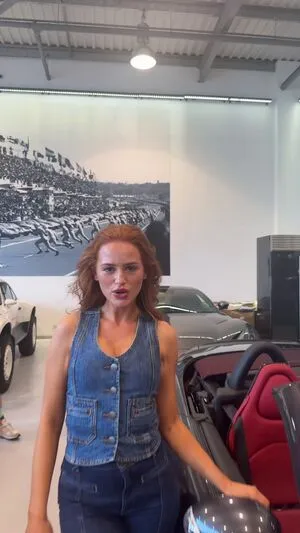 Madelaine Petsch OnlyFans Leaked Free Thumbnail Picture - #8zhOqwWV7a