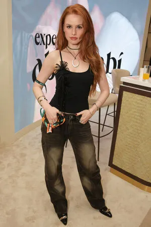 Madelaine Petsch OnlyFans Leaked Free Thumbnail Picture - #AouhRiI2NX