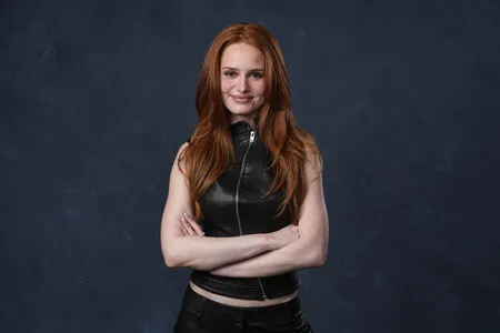 Madelaine Petsch OnlyFans Leaked Free Thumbnail Picture - #B4Bxb7zd5a