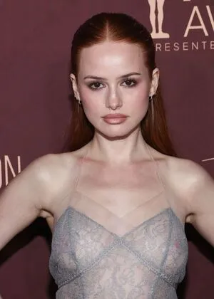 Madelaine Petsch OnlyFans Leaked Free Thumbnail Picture - #FYAKyqHqSi