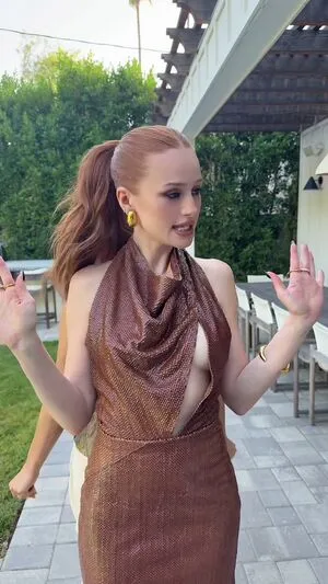 Madelaine Petsch OnlyFans Leaked Free Thumbnail Picture - #GKKDCI73ne