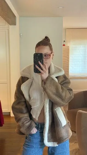 Madelaine Petsch OnlyFans Leaked Free Thumbnail Picture - #H45GZ2KAjT
