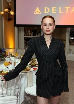 Madelaine Petsch OnlyFans Leaked Free Thumbnail Picture - #INEiyI6dLW