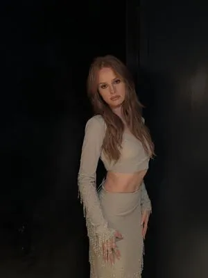 Madelaine Petsch OnlyFans Leaked Free Thumbnail Picture - #MSl4WFGa9A