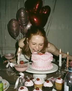 Madelaine Petsch OnlyFans Leaked Free Thumbnail Picture - #OLKXLosJe2