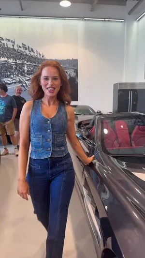 Madelaine Petsch OnlyFans Leaked Free Thumbnail Picture - #Qmi9Ak9ApI