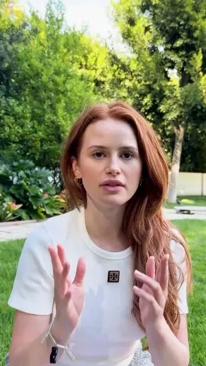 Madelaine Petsch OnlyFans Leaked Free Thumbnail Picture - #Vkd3gCiee4