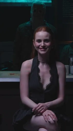 Madelaine Petsch OnlyFans Leaked Free Thumbnail Picture - #XKkxYvTUI9