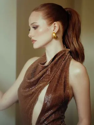 Madelaine Petsch OnlyFans Leaked Free Thumbnail Picture - #Z195uAAIft