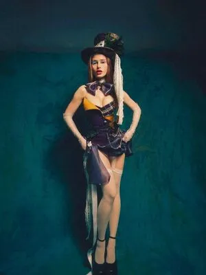 Madelaine Petsch OnlyFans Leaked Free Thumbnail Picture - #e2L0541Fej