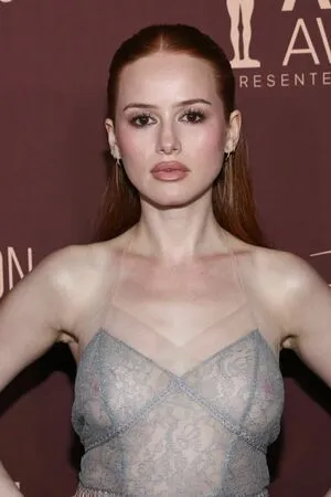 Madelaine Petsch OnlyFans Leaked Free Thumbnail Picture - #nkZIqE0Voy