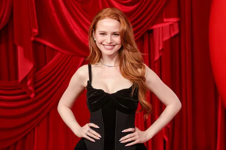 Madelaine Petsch OnlyFans Leaked Free Thumbnail Picture - #prntlysiRu