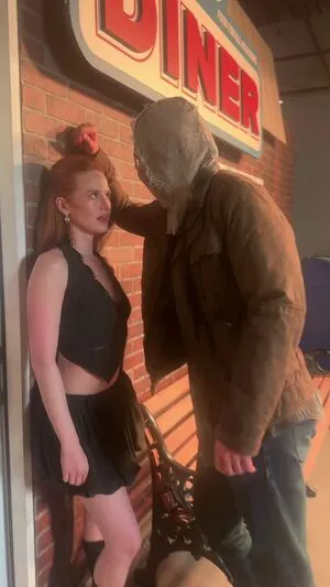 Madelaine Petsch OnlyFans Leaked Free Thumbnail Picture - #qaRHbBYqFj