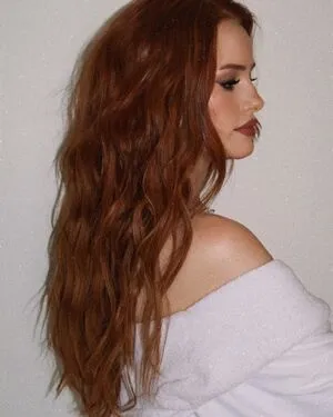 Madelaine Petsch OnlyFans Leaked Free Thumbnail Picture - #y0KT61sMX6