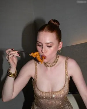 Madelaine Petsch OnlyFans Leaked Free Thumbnail Picture - #9htI3kVAtH