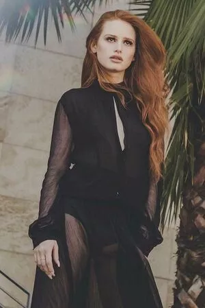 Madelaine Petsch OnlyFans Leaked Free Thumbnail Picture - #Fl4Rlxfema