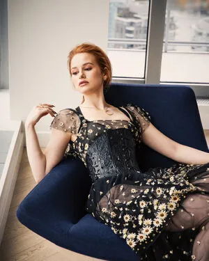 Madelaine Petsch OnlyFans Leaked Free Thumbnail Picture - #LgY0btpoos