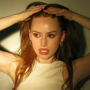 Madelaine Petsch OnlyFans Leaked Free Thumbnail Picture - #T7XOSC01WB