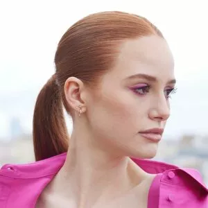 Madelaine Petsch OnlyFans Leaked Free Thumbnail Picture - #X1ISdOHjsw