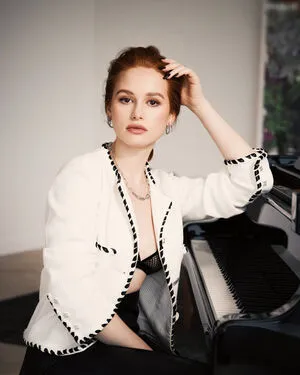 Madelaine Petsch OnlyFans Leaked Free Thumbnail Picture - #XrPS0JheFl