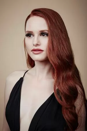 Madelaine Petsch OnlyFans Leaked Free Thumbnail Picture - #bQ1kKw7UXZ