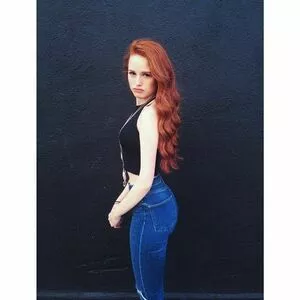 Madelaine Petsch OnlyFans Leaked Free Thumbnail Picture - #dYOV8xSs06