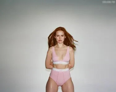 Madelaine Petsch OnlyFans Leaked Free Thumbnail Picture - #dacTHKyoqM