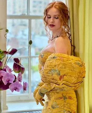 Madelaine Petsch OnlyFans Leaked Free Thumbnail Picture - #e5HHscAGMb