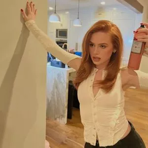 Madelaine Petsch OnlyFans Leaked Free Thumbnail Picture - #tlBETEmB93