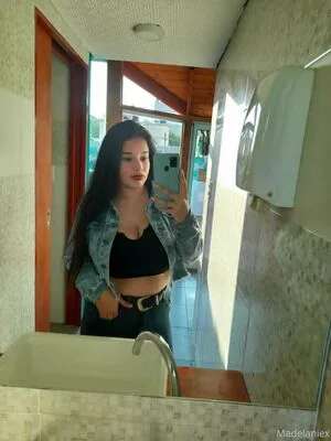 Madelaniexx OnlyFans Leaked Free Thumbnail Picture - #9p23DCID95