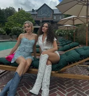 Madeleine Arthur OnlyFans Leaked Free Thumbnail Picture - #DGCbuFHLBy