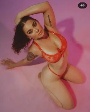 Madeleinerosee OnlyFans Leaked Free Thumbnail Picture - #1scCm66vpZ