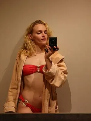 Madeline Brewer OnlyFans Leaked Free Thumbnail Picture - #SDDjvkF0X4