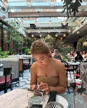 Madeline Shi OnlyFans Leaked Free Thumbnail Picture - #Q7r8FepzEd