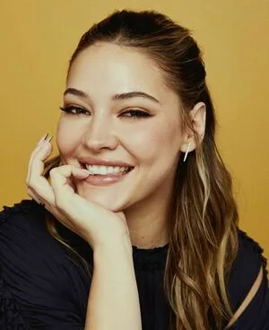 Madelyn Cline OnlyFans Leaked Free Thumbnail Picture - #AWmS0QVbds