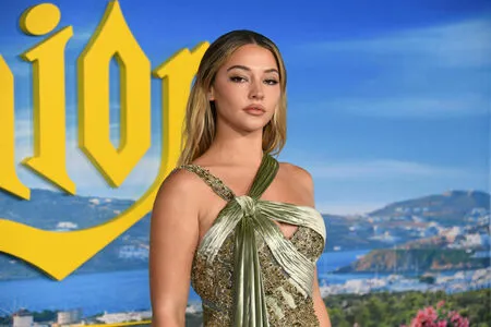 Madelyn Cline OnlyFans Leaked Free Thumbnail Picture - #UUcLwOn6DV
