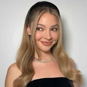 Madelyn Cline OnlyFans Leaked Free Thumbnail Picture - #neEU7Qam3c
