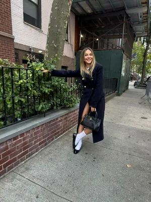 Madelyn Cline OnlyFans Leaked Free Thumbnail Picture - #oi3hs7Z5Xl