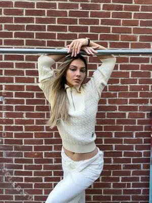 Madelyn Cline OnlyFans Leaked Free Thumbnail Picture - #tgRYOpR0zm