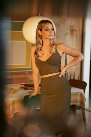 Madelyn Cline OnlyFans Leaked Free Thumbnail Picture - #uMbSBBOMUl