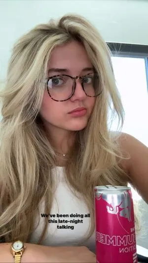 Madelynn Hanvey OnlyFans Leaked Free Thumbnail Picture - #nTwA8wFGM7