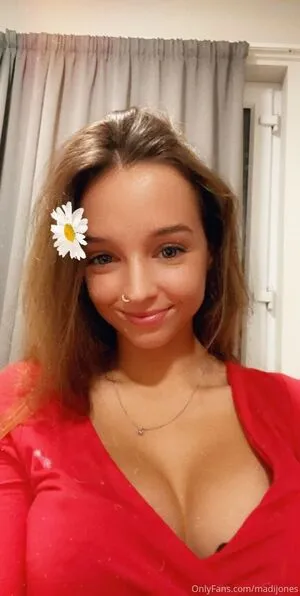 Madi Jones OnlyFans Leaked Free Thumbnail Picture - #24NcexWewm
