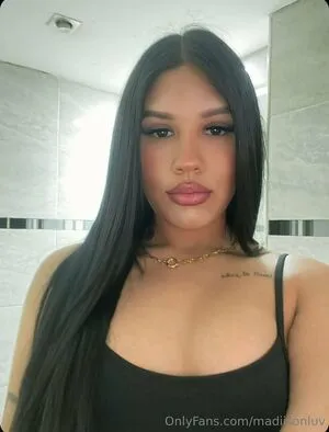 Madiisonluv OnlyFans Leaked Free Thumbnail Picture - #ItduQ0CT42