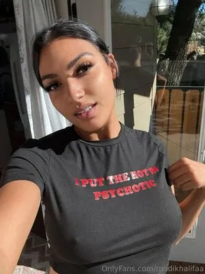 Madikhalifaa OnlyFans Leaked Free Thumbnail Picture - #AYghvp6pT6