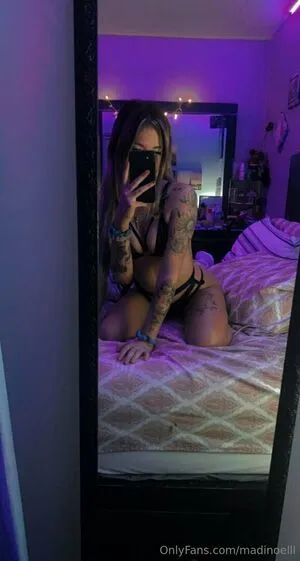 Madinoelll OnlyFans Leaked Free Thumbnail Picture - #24z1yMd8tq