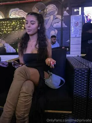 Madiprivate OnlyFans Leaked Free Thumbnail Picture - #4JCWnqIYdg